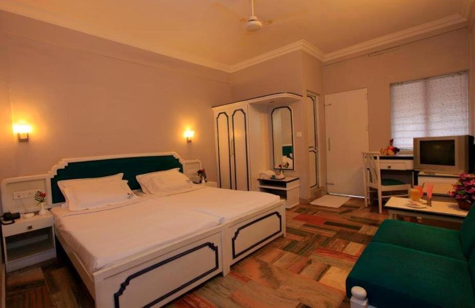 Edassery Resorts Idukki Habitación foto